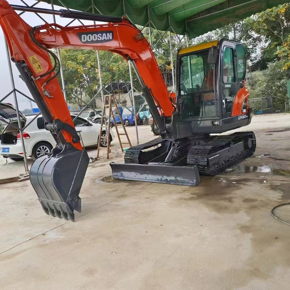 Doosan DX 60-9 C - Mini excavator: picture 4 Doosan DX 60-9 C - Mini excavator: picture 4