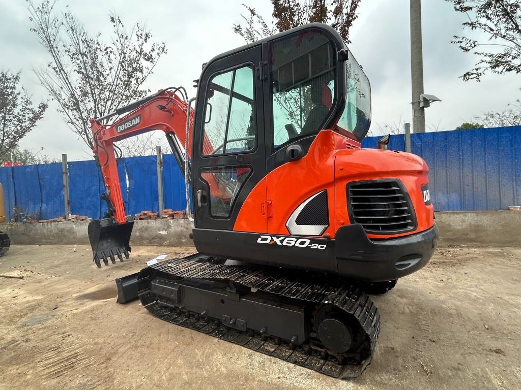 Doosan DX 60 - Mini excavator: picture 4 Doosan DX 60 - Mini excavator: picture 4