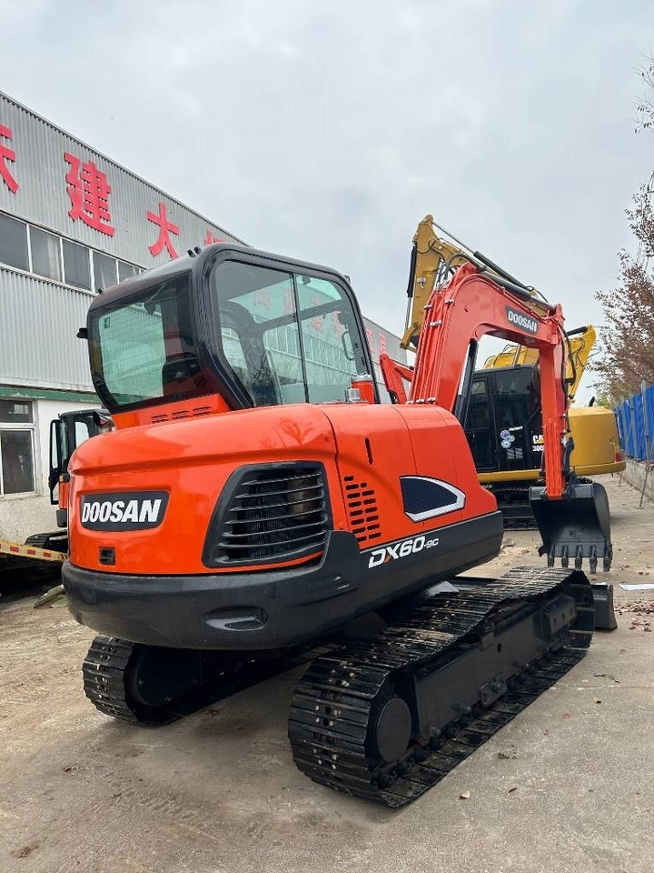 Doosan DX 60 - Mini excavator: picture 5 Doosan DX 60 - Mini excavator: picture 5