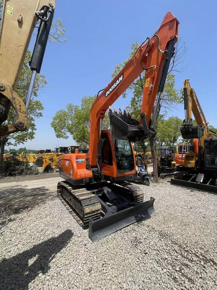 Doosan DX75 - Mini excavator: picture 4 Doosan DX75 - Mini excavator: picture 4
