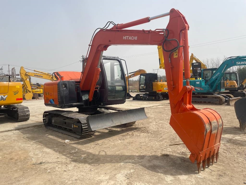 Hitachi ZX 70 - Mini excavator: picture 2 Hitachi ZX 70 - Mini excavator: picture 2