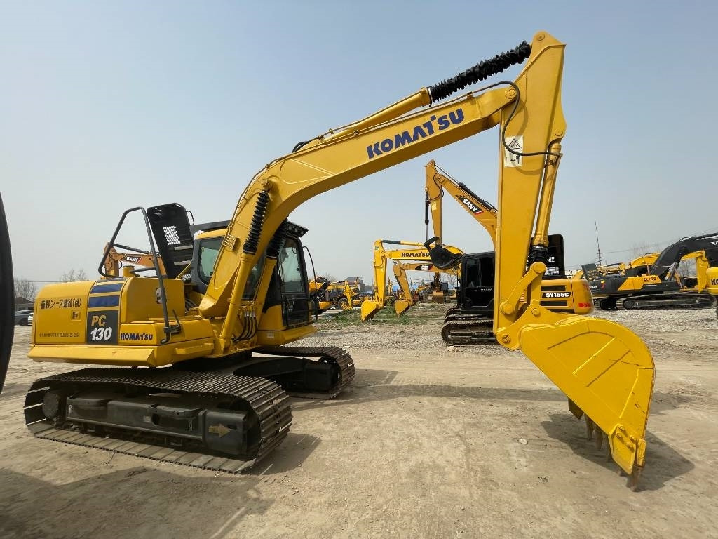 Komatsu PC 130 - Crawler excavator: picture 5 Komatsu PC 130 - Crawler excavator: picture 5