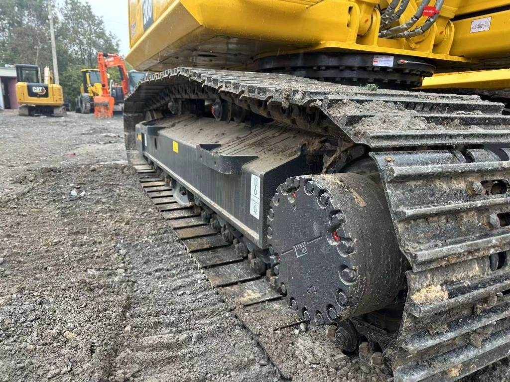 Crawler excavator Komatsu PC 200: picture 7