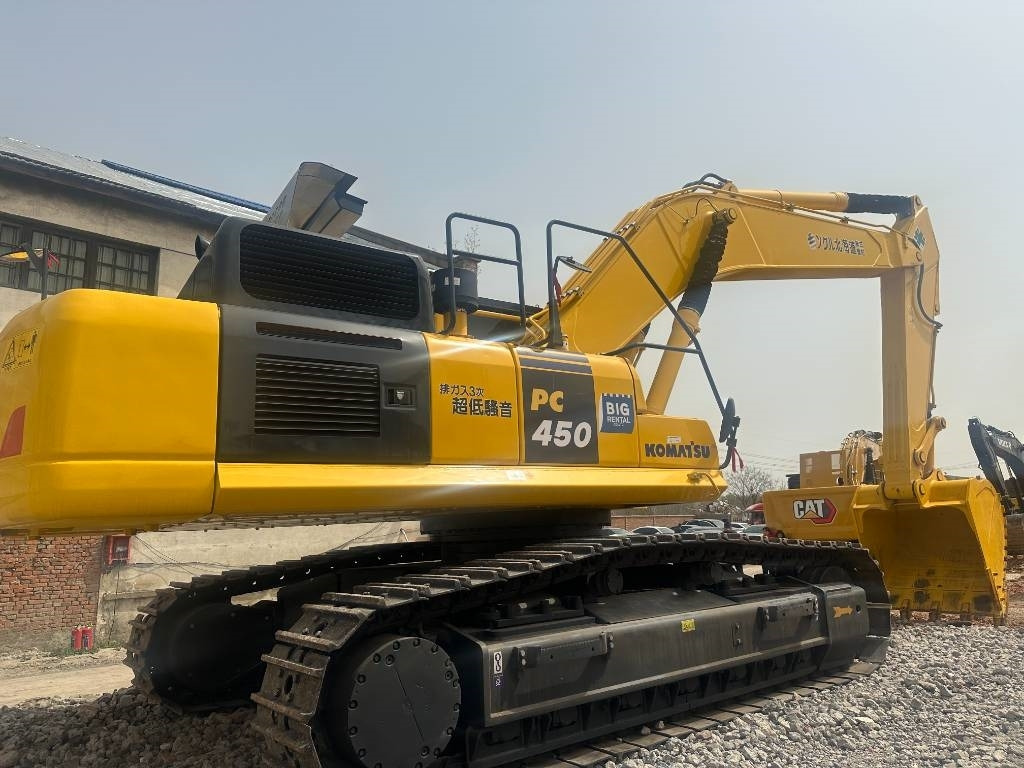 Komatsu PC450 - Crawler excavator: picture 1 Komatsu PC450 - Crawler excavator: picture 1