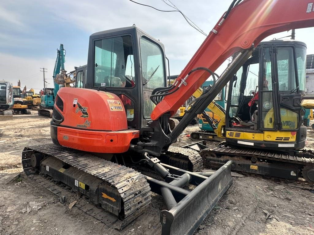 Kubota U 35 - Mini excavator: picture 2 Kubota U 35 - Mini excavator: picture 2