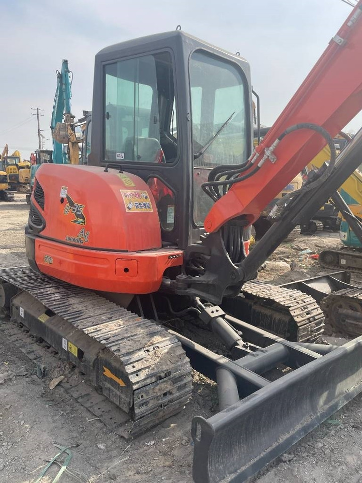 Kubota U35 - Mini excavator: picture 3 Kubota U35 - Mini excavator: picture 3
