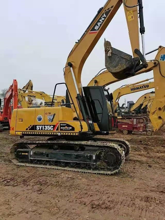 Sany 135C - Crawler excavator: picture 2 Sany 135C - Crawler excavator: picture 2