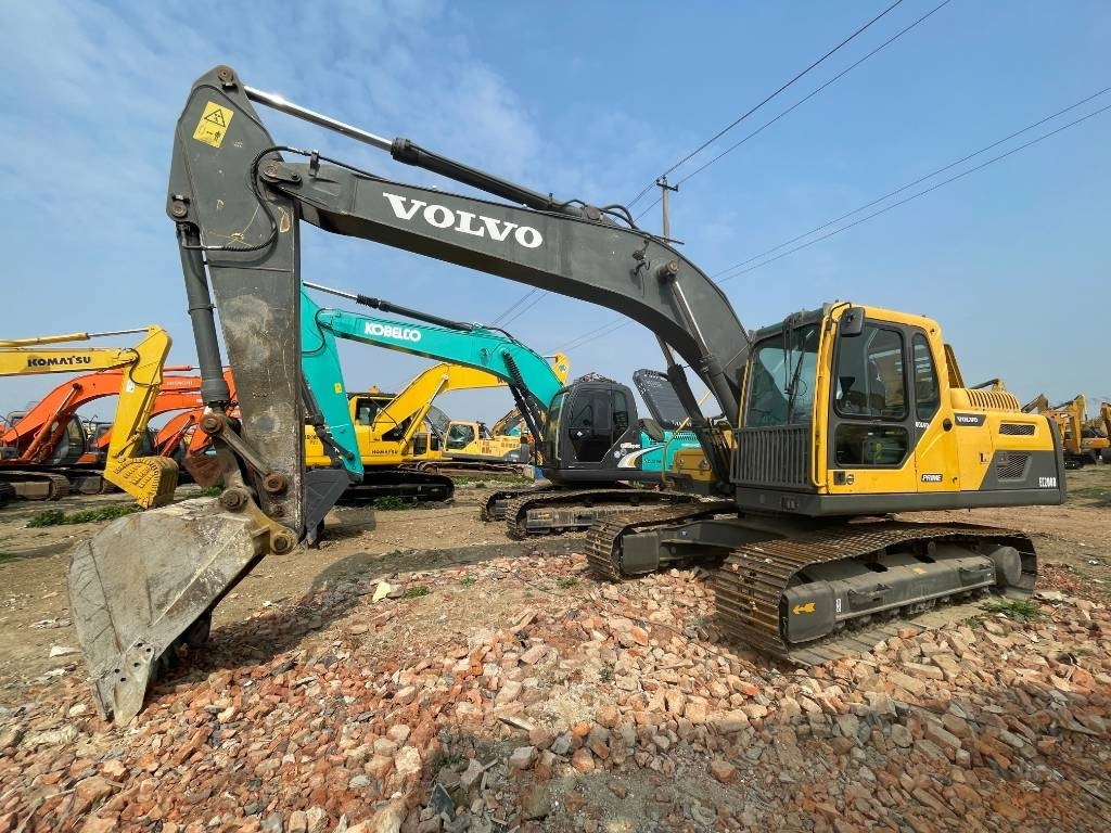 Volvo EC 200 - Crawler excavator: picture 1 Volvo EC 200 - Crawler excavator: picture 1