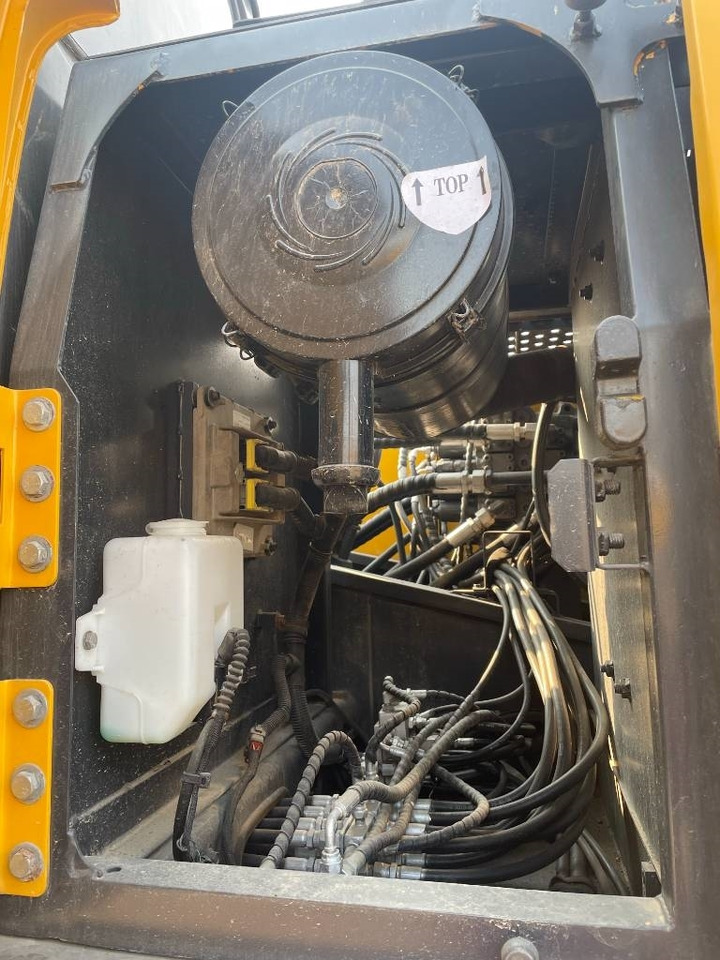 Volvo EC 210 - Crawler excavator: picture 5 Volvo EC 210 - Crawler excavator: picture 5
