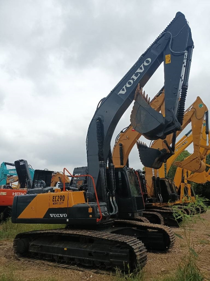 Volvo EC 290  - Crawler excavator: picture 2 Volvo EC 290  - Crawler excavator: picture 2