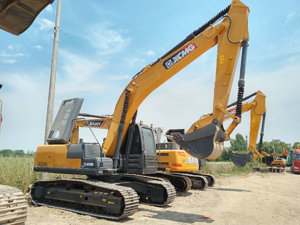 XCMG XE 215 DA - Crawler excavator: picture 1 XCMG XE 215 DA - Crawler excavator: picture 1