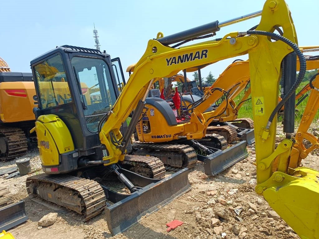 Yanmar Vio 35 - Mini excavator: picture 1 Yanmar Vio 35 - Mini excavator: picture 1