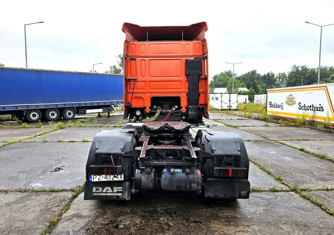 DAF XF 95.430 -2001 - Manual Pump AND Injectors - Euro 2- Manual GEA - Tractor unit: picture 4 DAF XF 95.430 -2001 - Manual Pump AND Injectors - Euro 2- Manual GEA - Tractor unit: picture 4