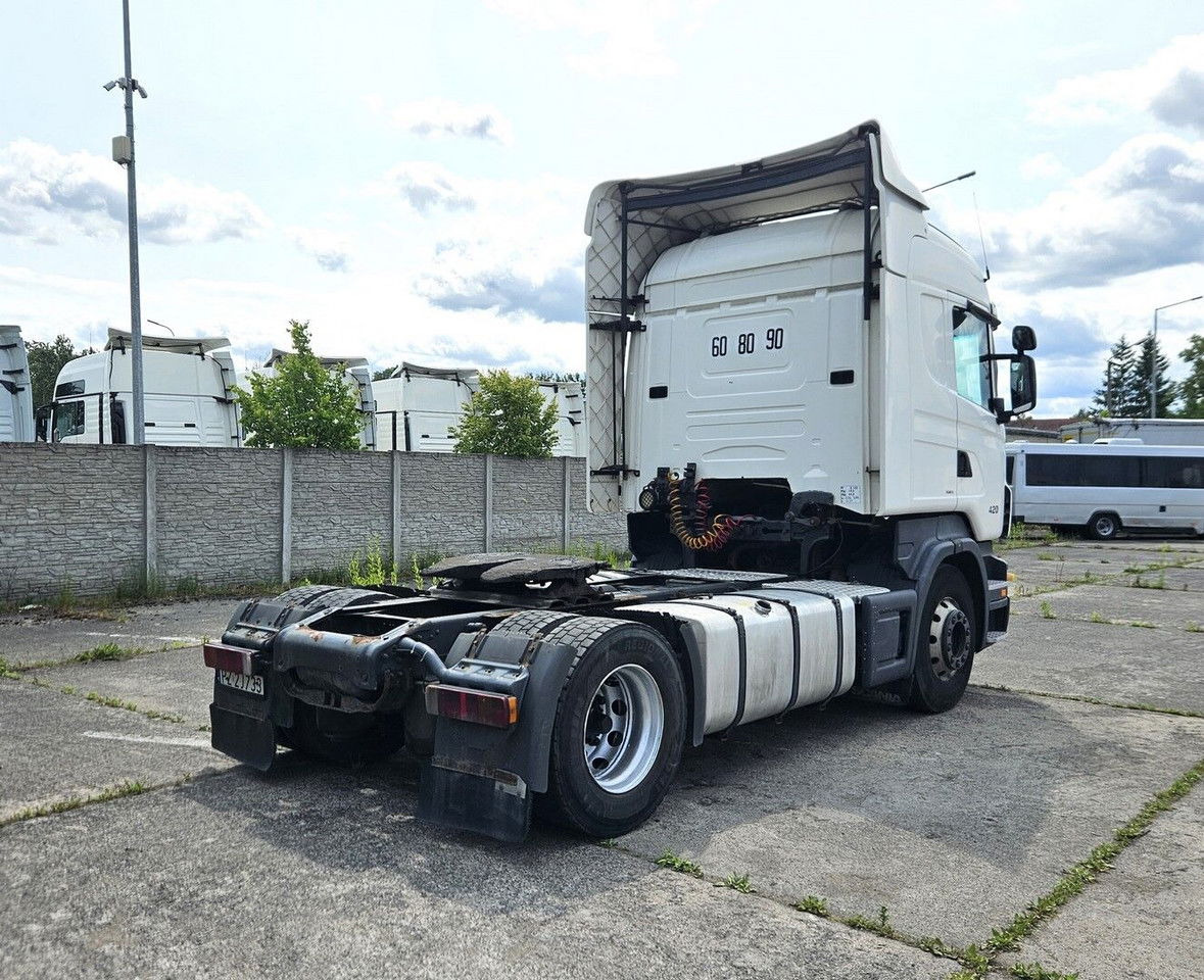 Scania R420 Manual - Retarder - Airco - Tractor unit: picture 3 Scania R420 Manual - Retarder - Airco - Tractor unit: picture 3