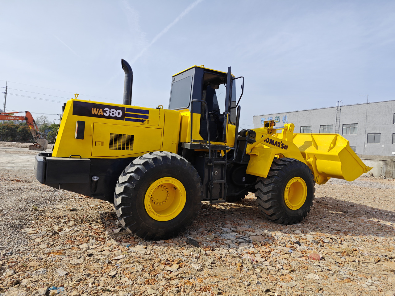 KOMATSU WA380 - Wheel loader: picture 4 KOMATSU WA380 - Wheel loader: picture 4