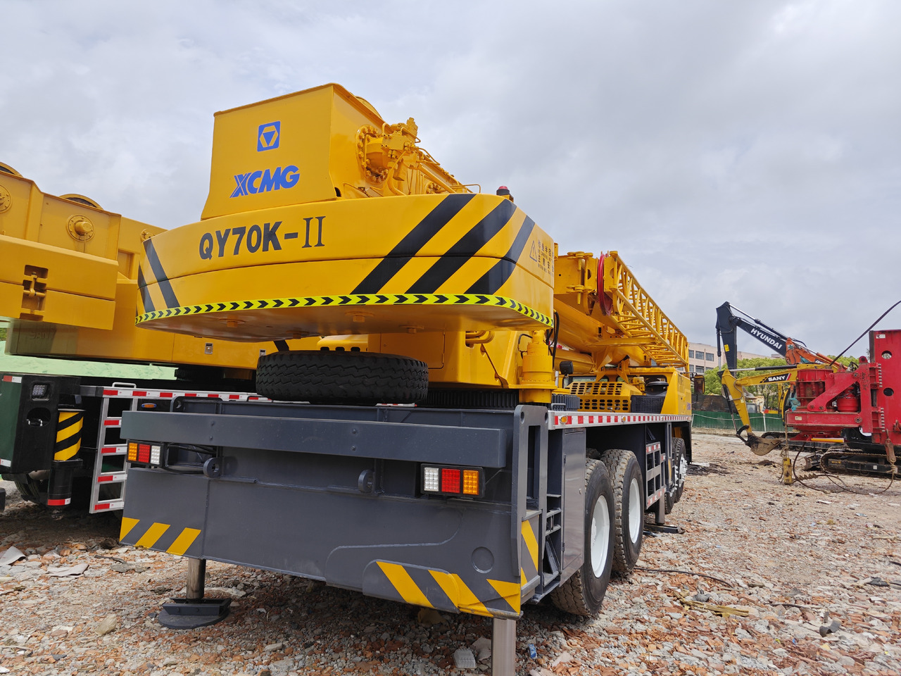 XCMG QY70K QY70KC XCT70 70T Used Truck Crane - Mobile crane: picture 4 XCMG QY70K QY70KC XCT70 70T Used Truck Crane - Mobile crane: picture 4