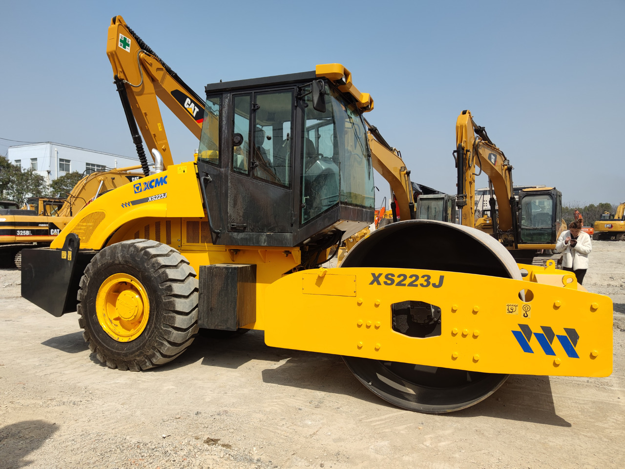 XCMG XS223J Roller Road - Compactor: picture 5 XCMG XS223J Roller Road - Compactor: picture 5