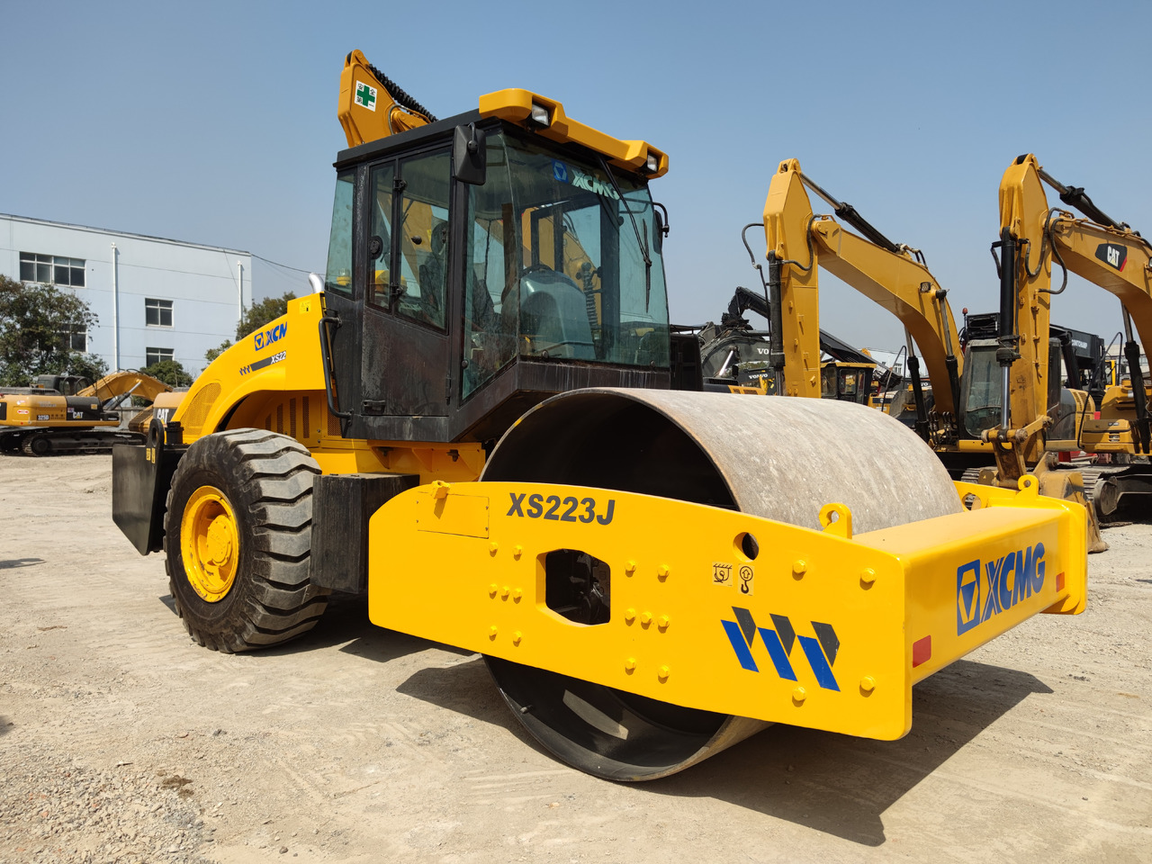 XCMG XS223J Roller Road - Compactor: picture 4 XCMG XS223J Roller Road - Compactor: picture 4