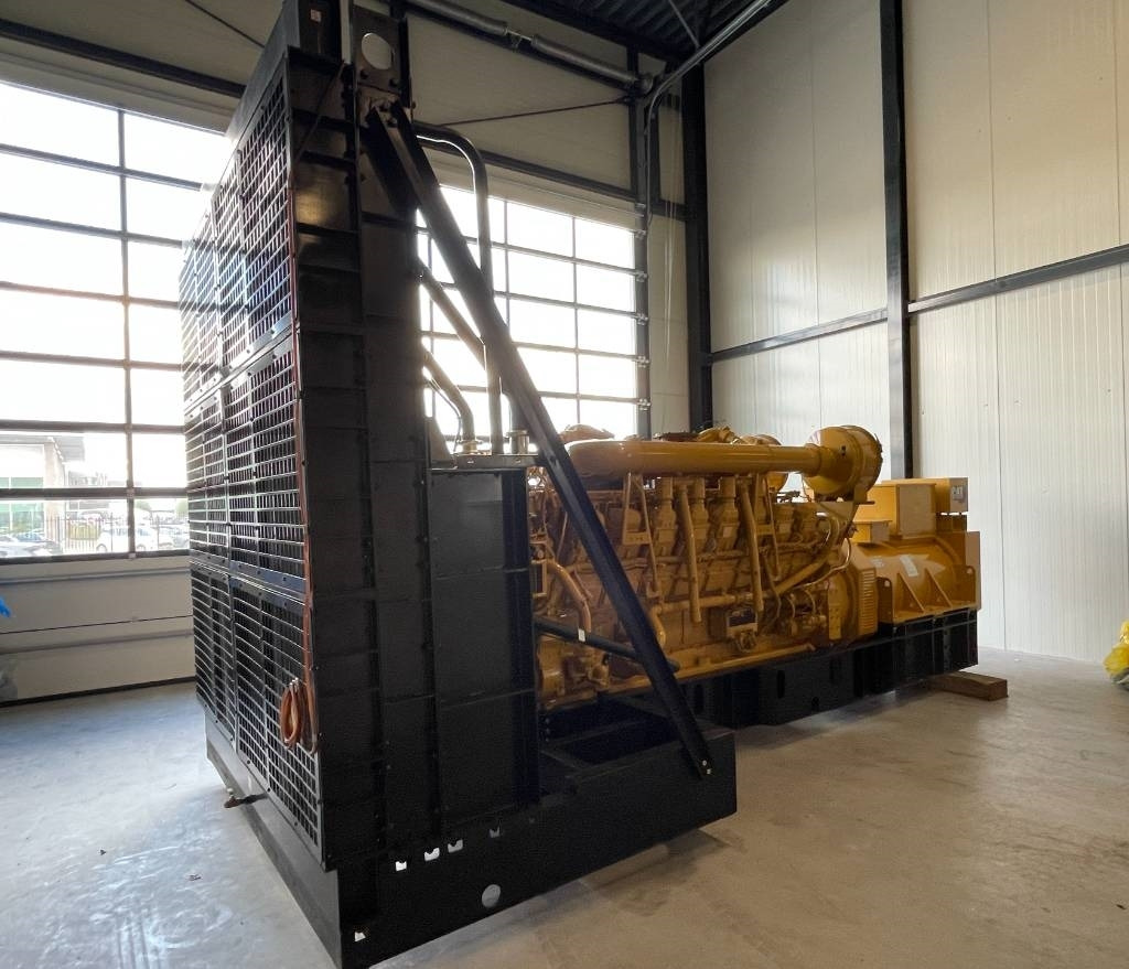 CAT 3516B - 2.250 kVA Generator - DPX-25084 - Generator set: picture 2 CAT 3516B - 2.250 kVA Generator - DPX-25084 - Generator set: picture 2