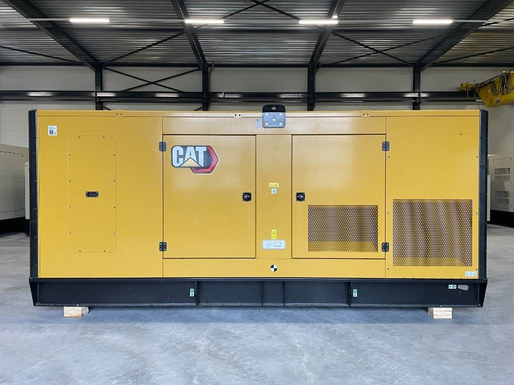 CAT DE550E0 - C15 - 550 kVA Generator - DPX-18027 - Generator set: picture 1 CAT DE550E0 - C15 - 550 kVA Generator - DPX-18027 - Generator set: picture 1