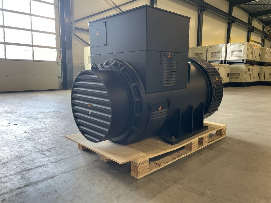 DPX CJ634B - 725 kVA Alternator - DPX-33914 - Generator set: picture 4 DPX CJ634B - 725 kVA Alternator - DPX-33914 - Generator set: picture 4