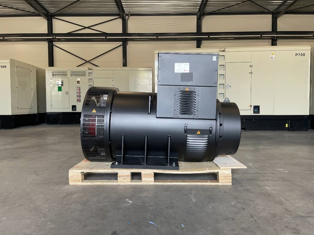 DPX CJ634B - 725 kVA Alternator - DPX-33914 - Generator set: picture 1 DPX CJ634B - 725 kVA Alternator - DPX-33914 - Generator set: picture 1