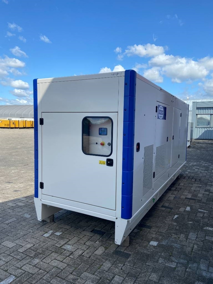 FG Wilson P550-3 - 550 kVA Genset - DPX-16020 - Generator set: picture 3 FG Wilson P550-3 - 550 kVA Genset - DPX-16020 - Generator set: picture 3