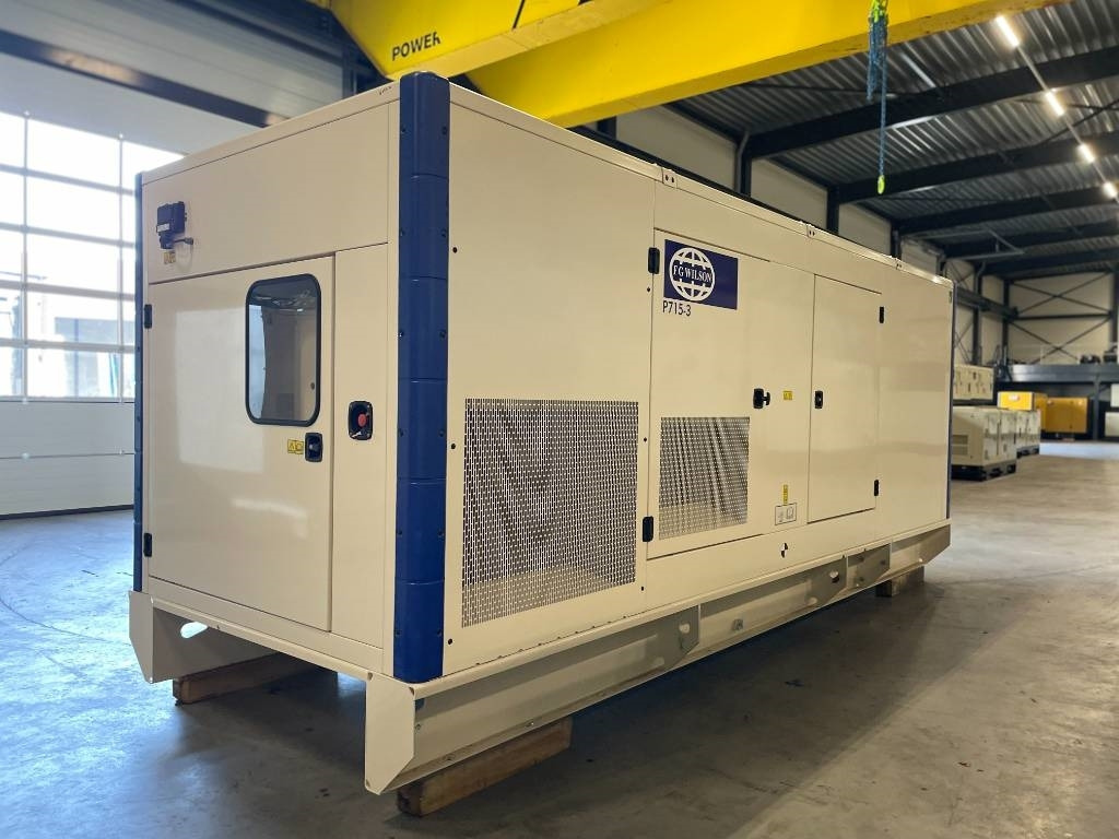 FG Wilson P715-3 - 715 kVA Genset - DPX-16023 - Generator set: picture 4 FG Wilson P715-3 - 715 kVA Genset - DPX-16023 - Generator set: picture 4