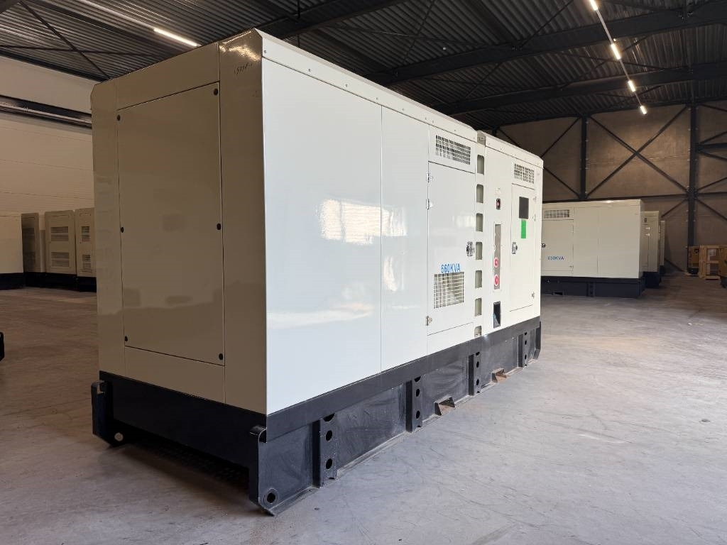 Iveco CR16TE1W - 660 kVA Surplus Genset - DPX-19798 - Generator set: picture 2 Iveco CR16TE1W - 660 kVA Surplus Genset - DPX-19798 - Generator set: picture 2