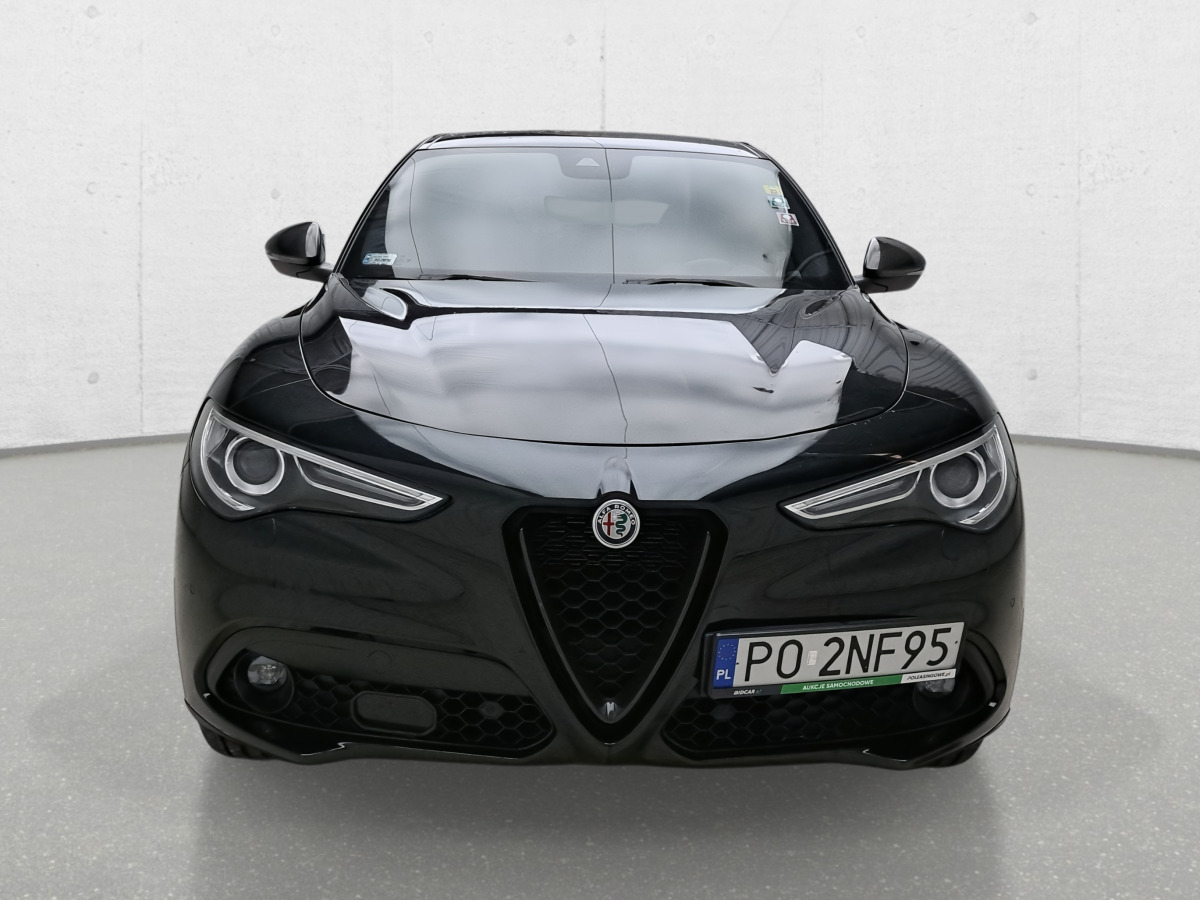 ALFA ROMEO STELVIO KOMBI - Car: picture 3 ALFA ROMEO STELVIO KOMBI - Car: picture 3