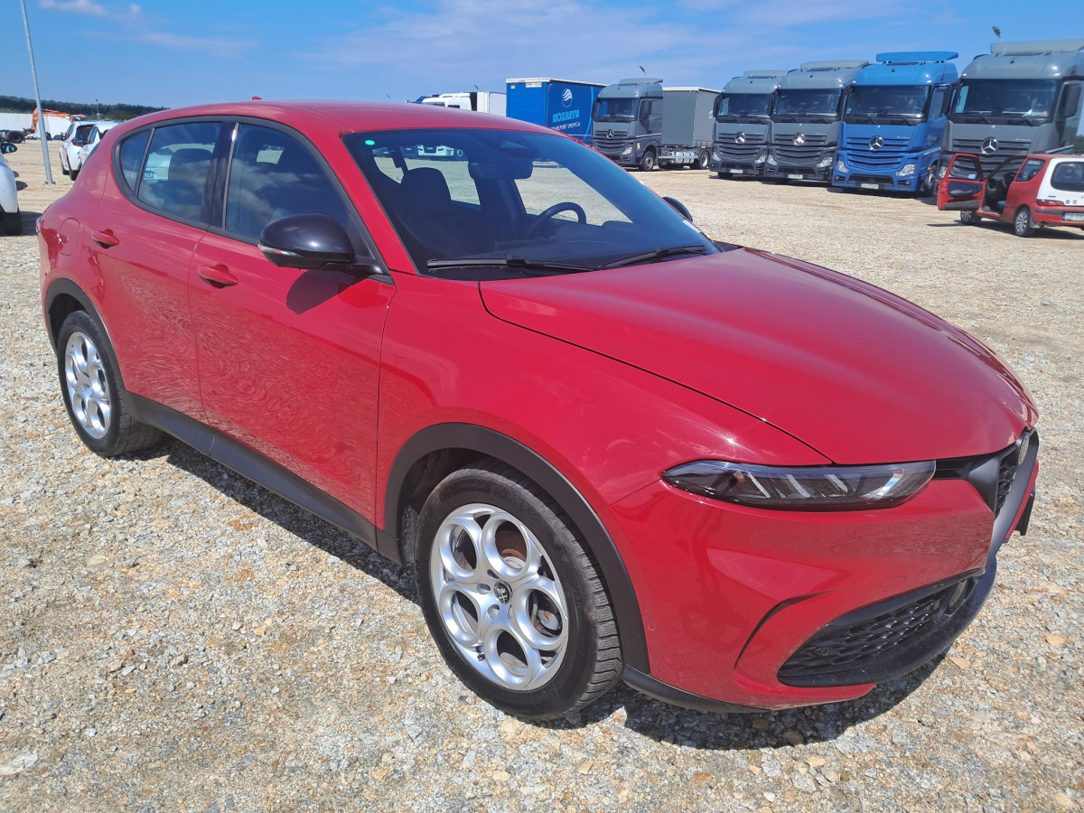 ALFA ROMEO TONALE SUV - SUV: picture 1 ALFA ROMEO TONALE SUV - SUV: picture 1