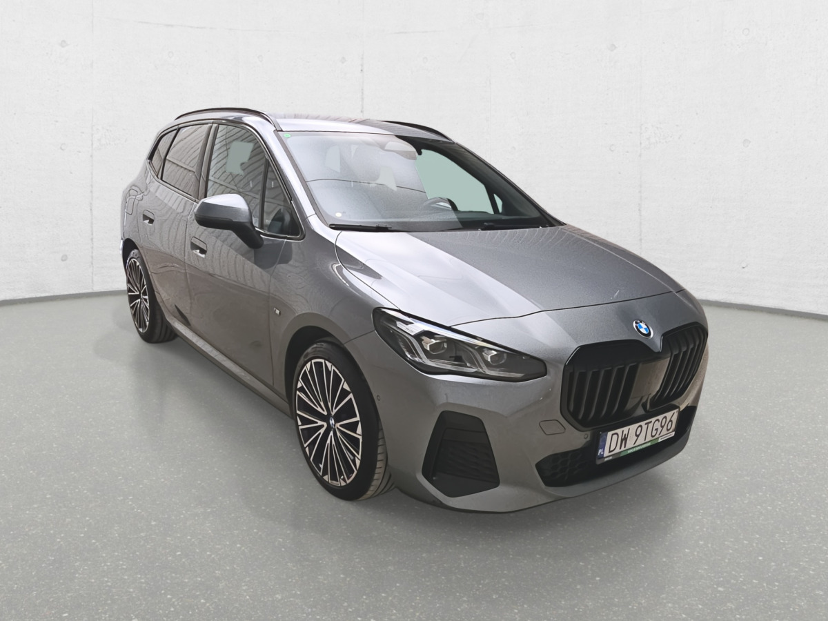 BMW 218I ACTIVE TOURER HATCHBACK - Car: picture 2 BMW 218I ACTIVE TOURER HATCHBACK - Car: picture 2