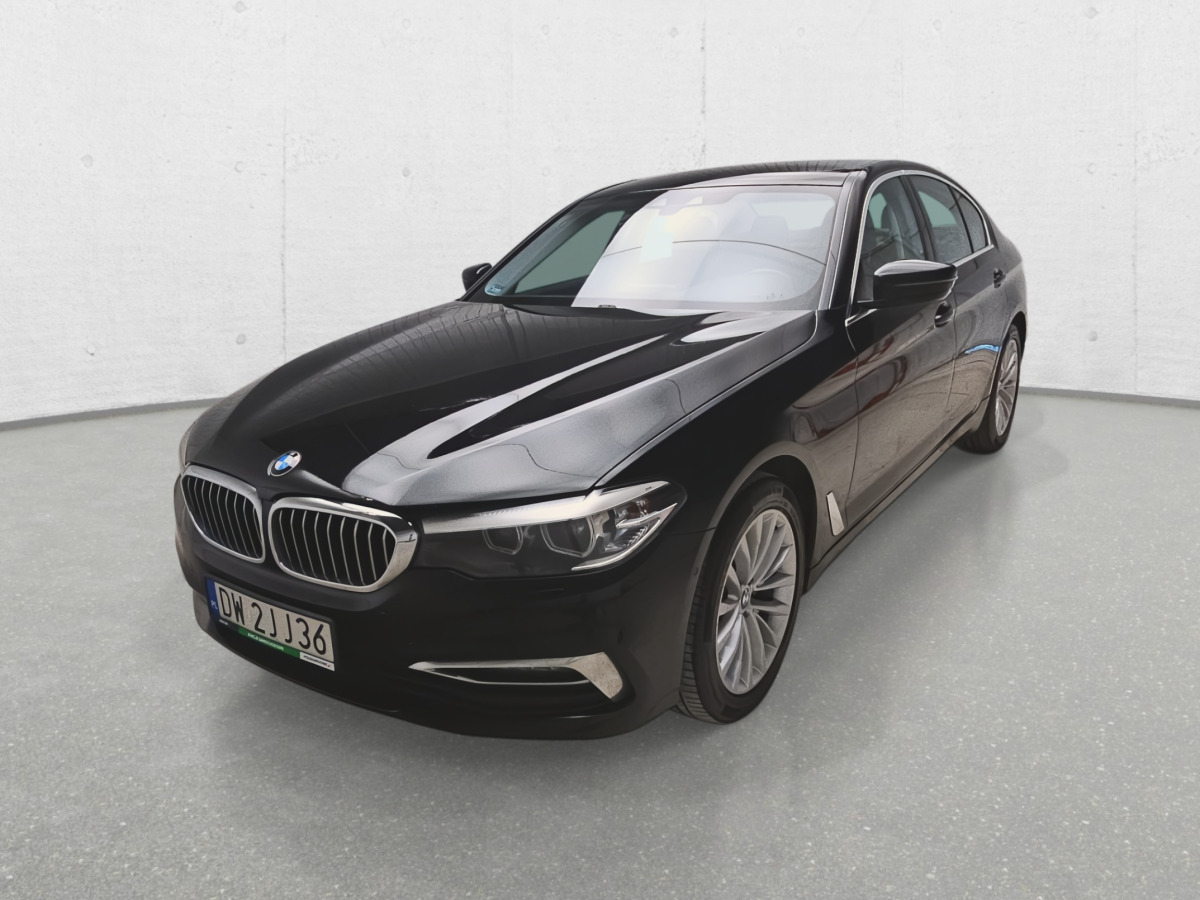 BMW 518D SEDAN - Car: picture 4 BMW 518D SEDAN - Car: picture 4