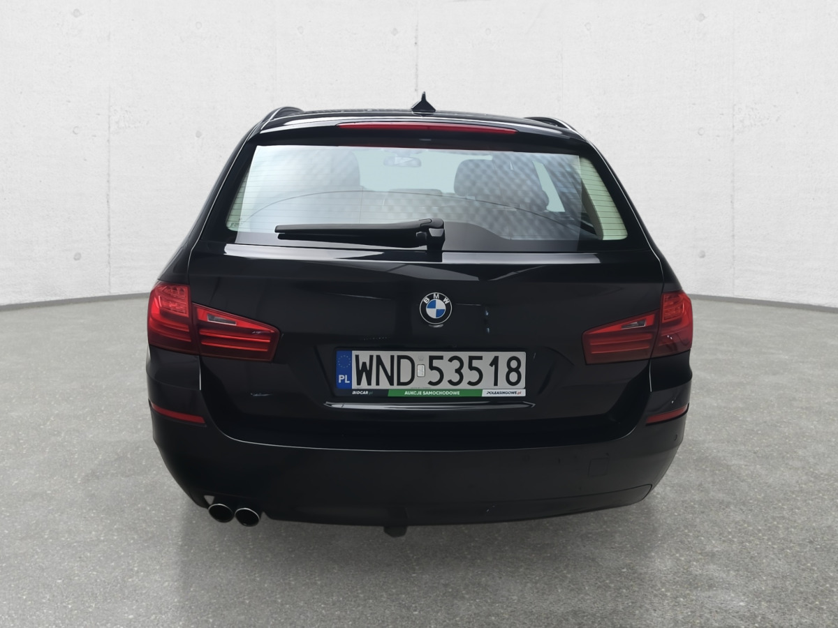BMW 520D XDRIVE KOMBI - Car: picture 5 BMW 520D XDRIVE KOMBI - Car: picture 5