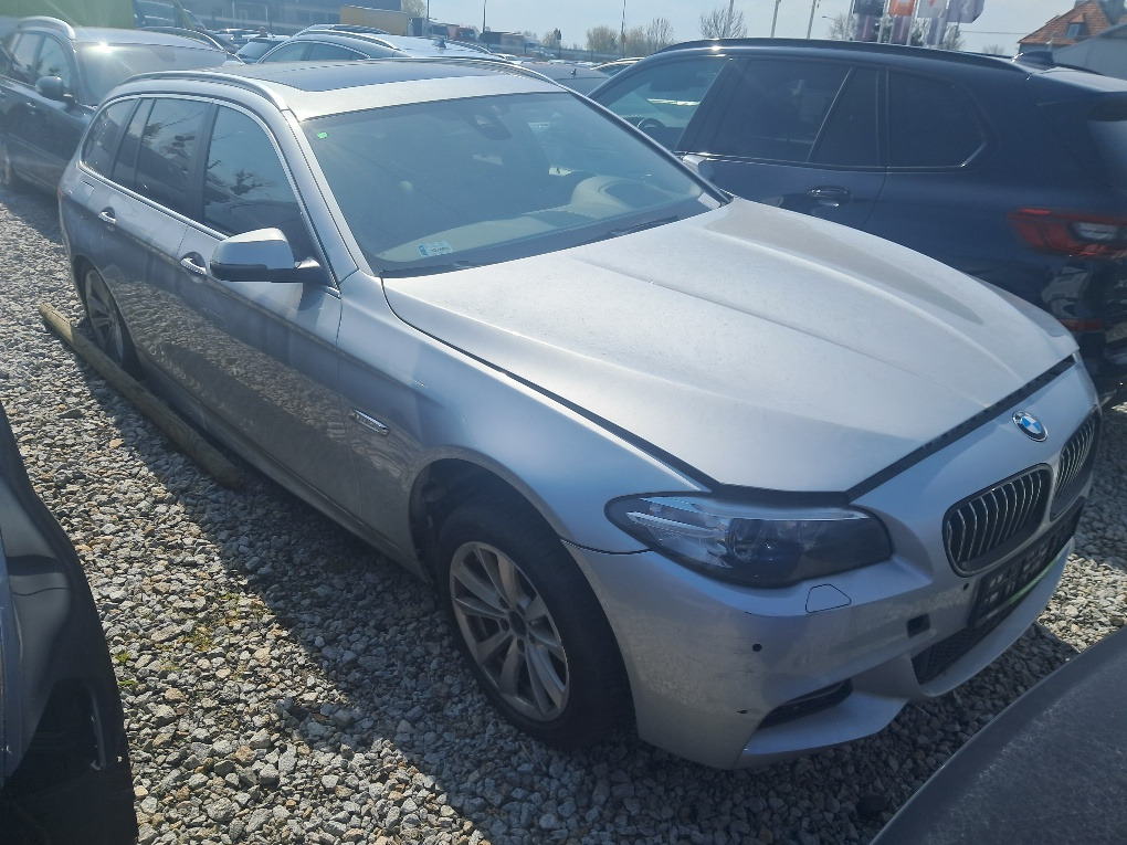 BMW 530D XDRIVE KOMBI - Car: picture 1 BMW 530D XDRIVE KOMBI - Car: picture 1