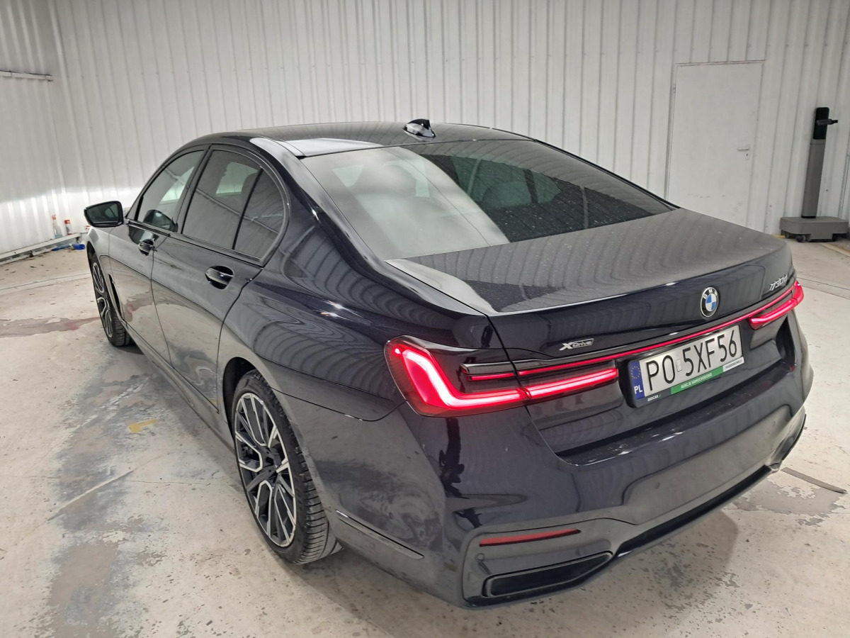 BMW 730D XDRIVE SEDAN - Car: picture 4 BMW 730D XDRIVE SEDAN - Car: picture 4