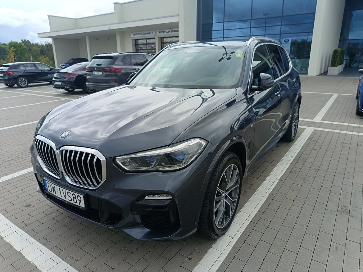 BMW X5 xDrive45e aut KOMBI - Car: picture 2 BMW X5 xDrive45e aut KOMBI - Car: picture 2