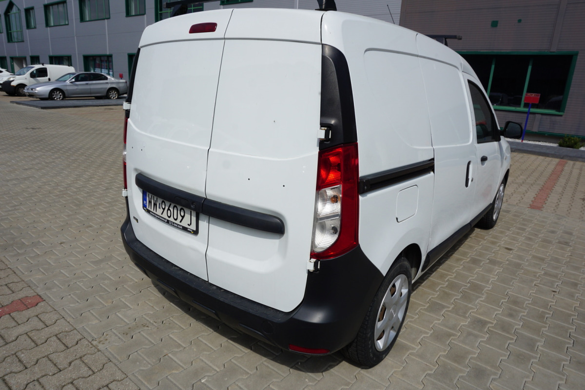 DACIA DOKKER FURGON BLASZAK - Panel van: picture 3 DACIA DOKKER FURGON BLASZAK - Panel van: picture 3