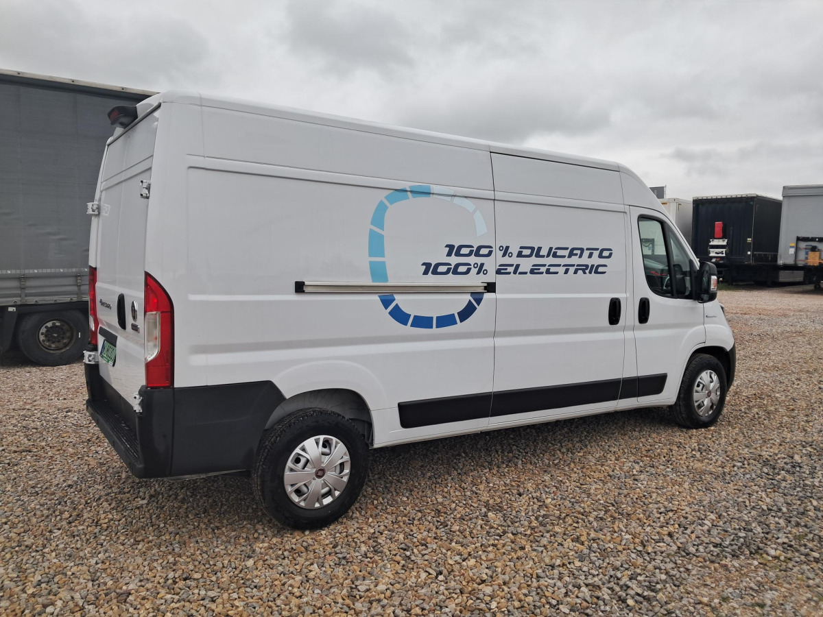 FIAT DUCATO FURGON BLASZAK - Panel van, Electric van: picture 4 FIAT DUCATO FURGON BLASZAK - Panel van, Electric van: picture 4