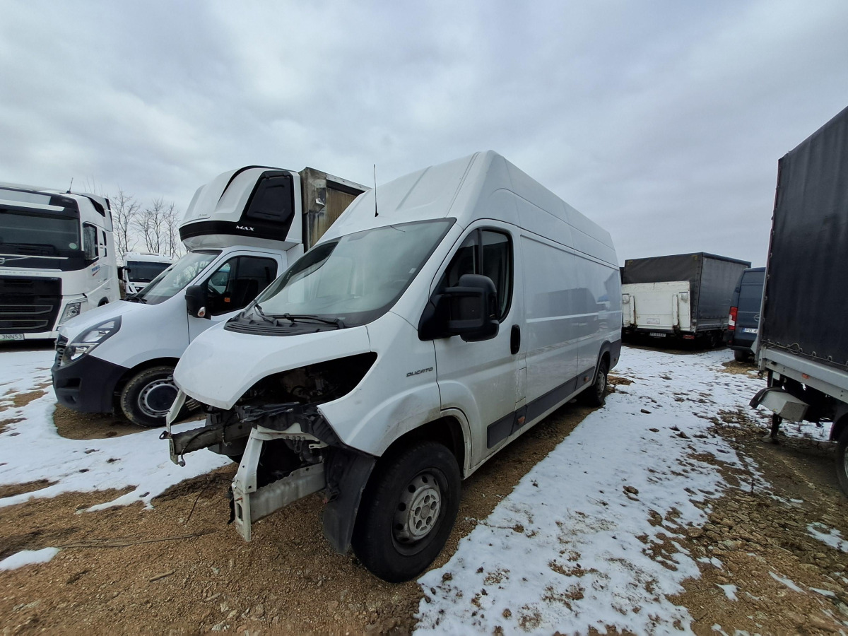 FIAT DUCATO FURGON BLASZAK - Panel van: picture 3 FIAT DUCATO FURGON BLASZAK - Panel van: picture 3