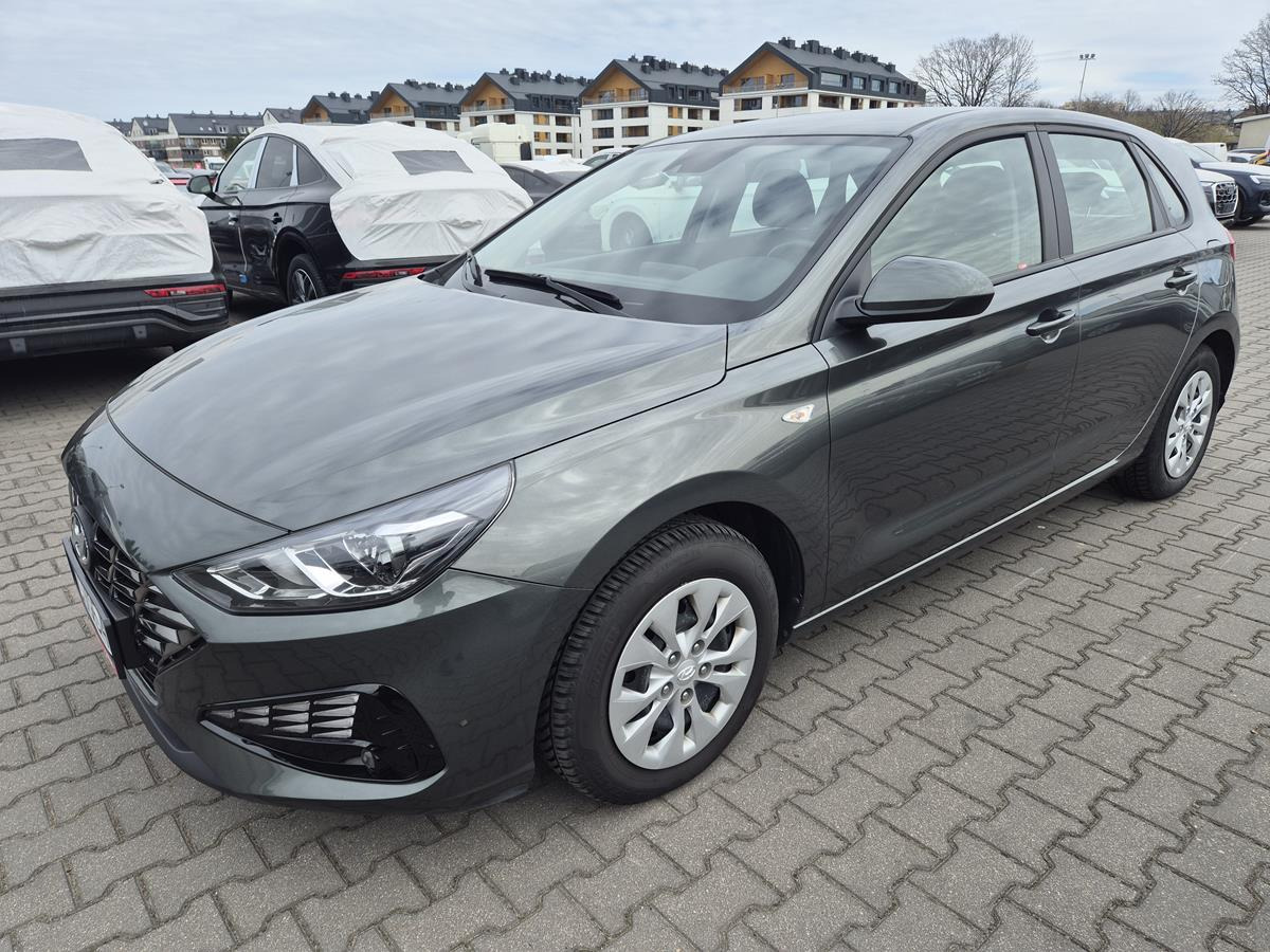 HYUNDAI I30 HATCHBACK - Hatchback: picture 2 HYUNDAI I30 HATCHBACK - Hatchback: picture 2