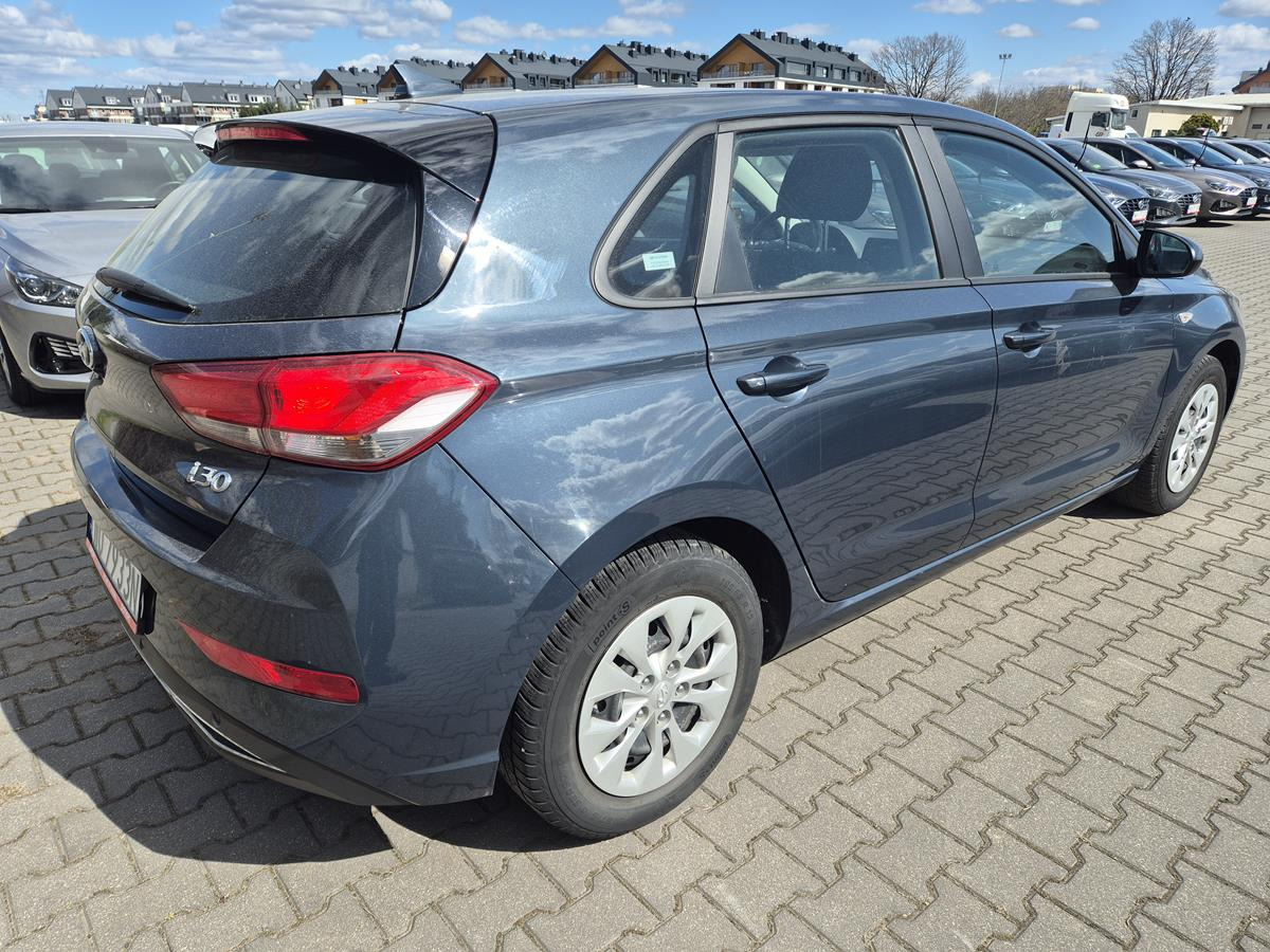 HYUNDAI I30 HATCHBACK - Hatchback: picture 4 HYUNDAI I30 HATCHBACK - Hatchback: picture 4