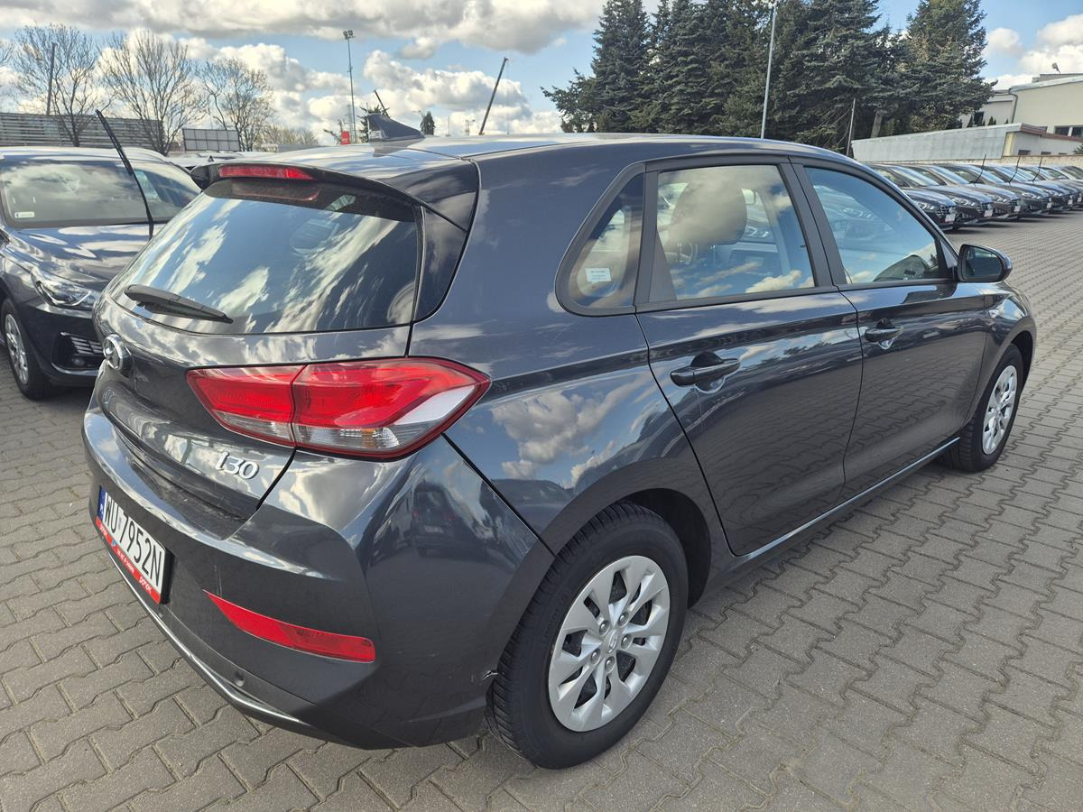 HYUNDAI I30 HATCHBACK - Car: picture 4 HYUNDAI I30 HATCHBACK - Car: picture 4