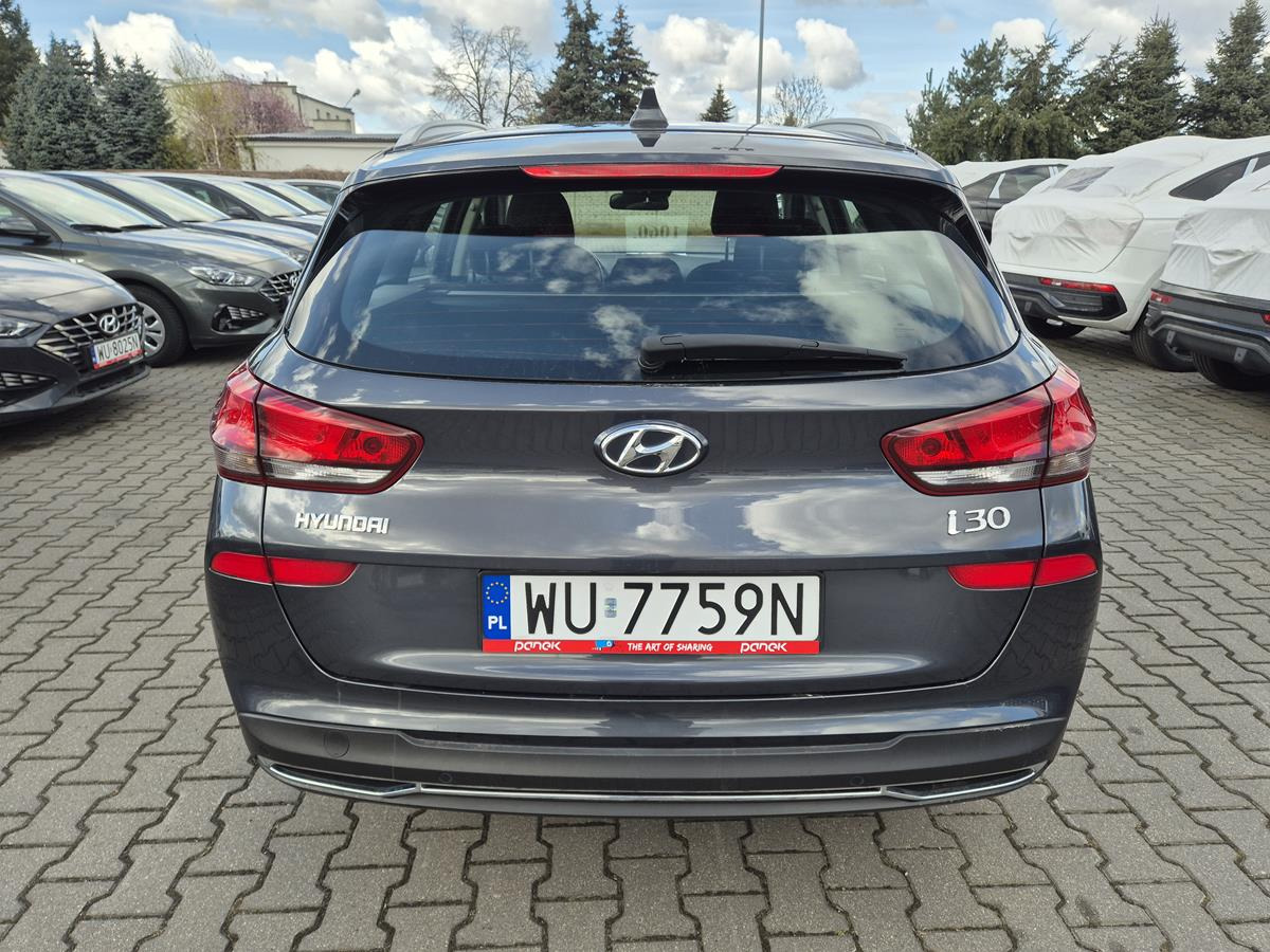 HYUNDAI I30 KOMBI - Car: picture 5 HYUNDAI I30 KOMBI - Car: picture 5
