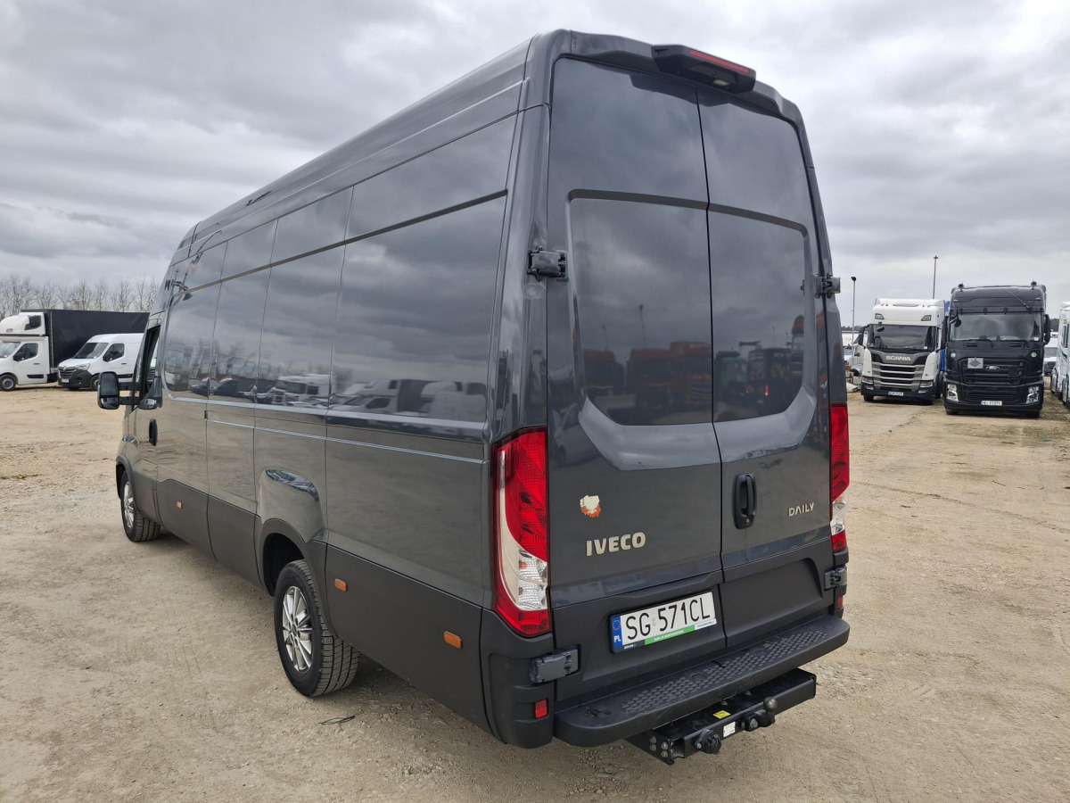 IVECO 35S18 FURGON BLASZAK - Panel van: picture 5 IVECO 35S18 FURGON BLASZAK - Panel van: picture 5