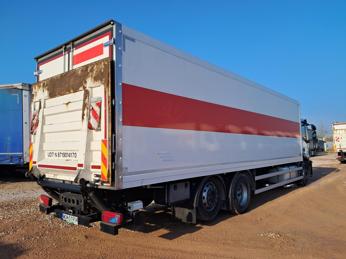 IVECO AD260SY/P KONTENER Z WINDĄ - Box truck: picture 4 IVECO AD260SY/P KONTENER Z WINDĄ - Box truck: picture 4