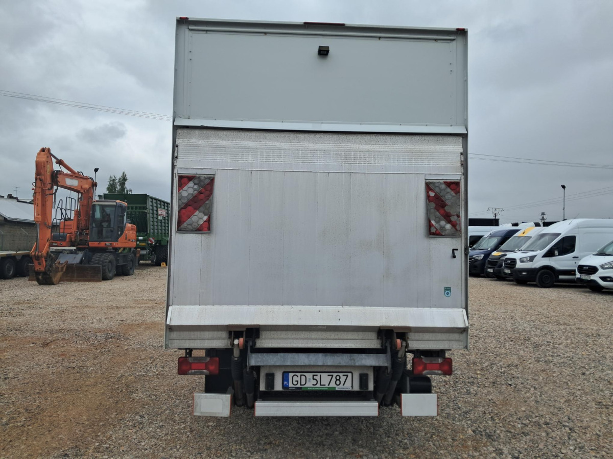 IVECO DAILY KONTENER Z WINDĄ - Box van: picture 5 IVECO DAILY KONTENER Z WINDĄ - Box van: picture 5