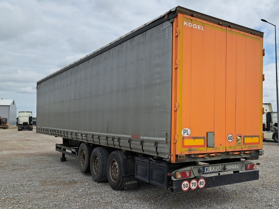 KOGEL S24-1 KURTYNOWA - Curtainsider semi-trailer: picture 4 KOGEL S24-1 KURTYNOWA - Curtainsider semi-trailer: picture 4