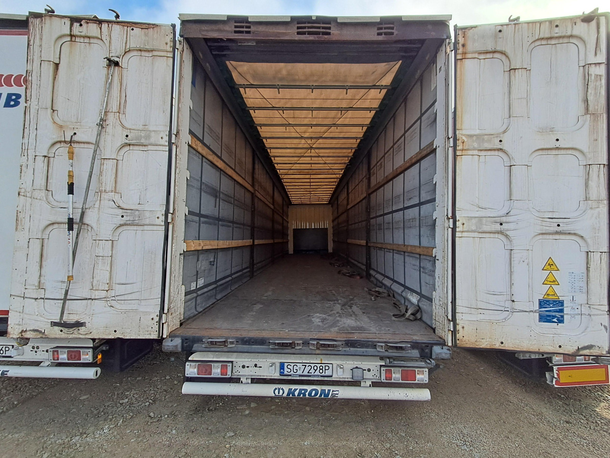 KRONE SD FIRANA - Curtainsider trailer: picture 5 KRONE SD FIRANA - Curtainsider trailer: picture 5