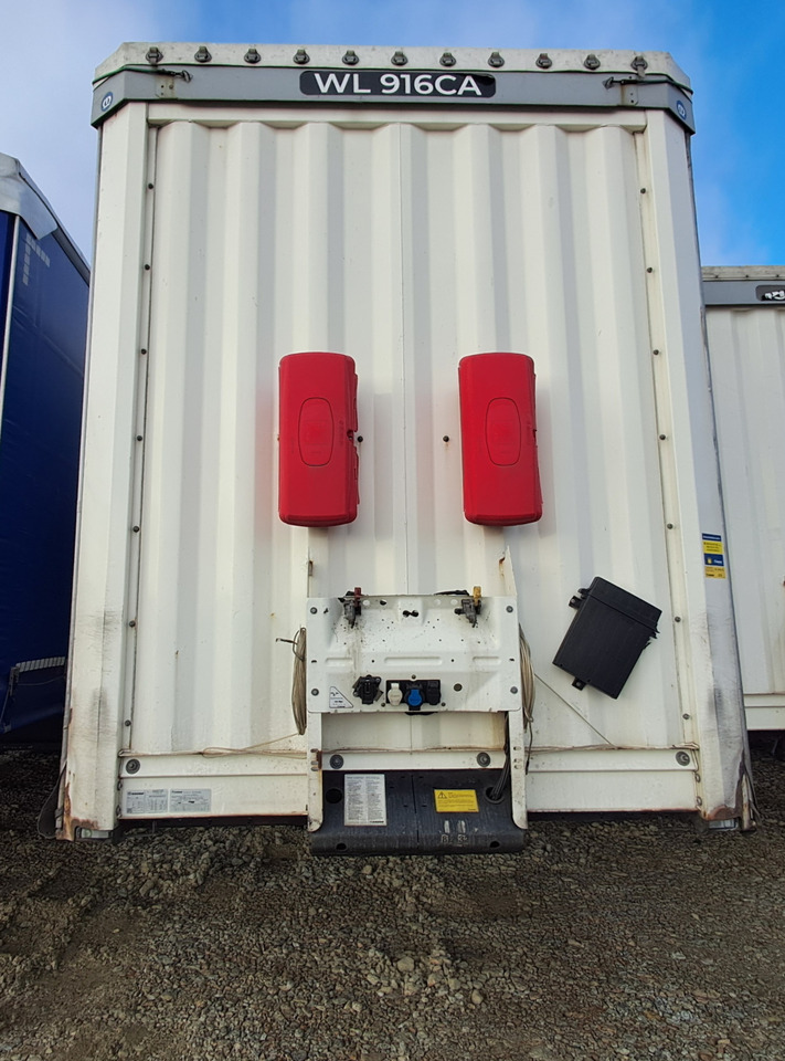 KRONE SD FIRANA - Curtainsider trailer: picture 2 KRONE SD FIRANA - Curtainsider trailer: picture 2